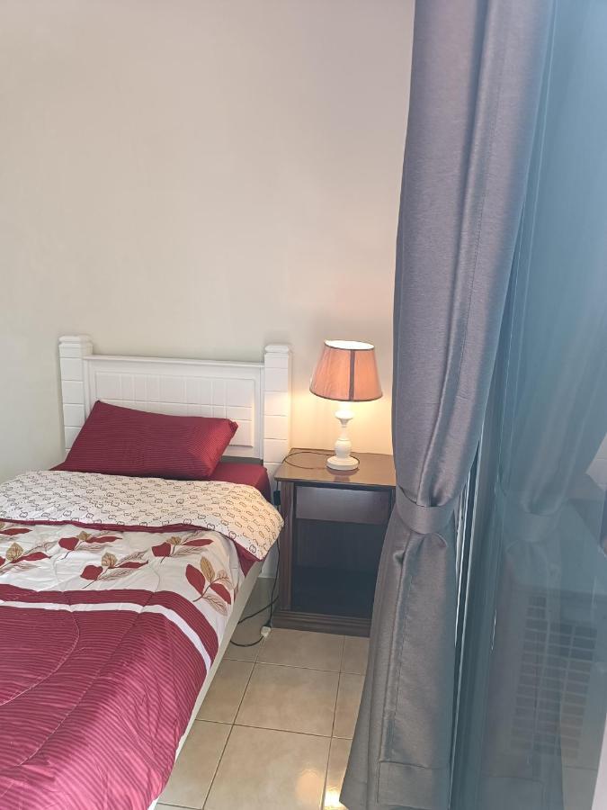 Sofea Inn Bukit Merah - Suria A7733 Kampong Selemat Exteriör bild