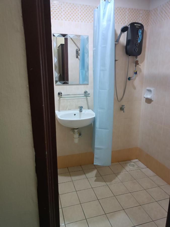 Sofea Inn Bukit Merah - Suria A7733 Kampong Selemat Exteriör bild