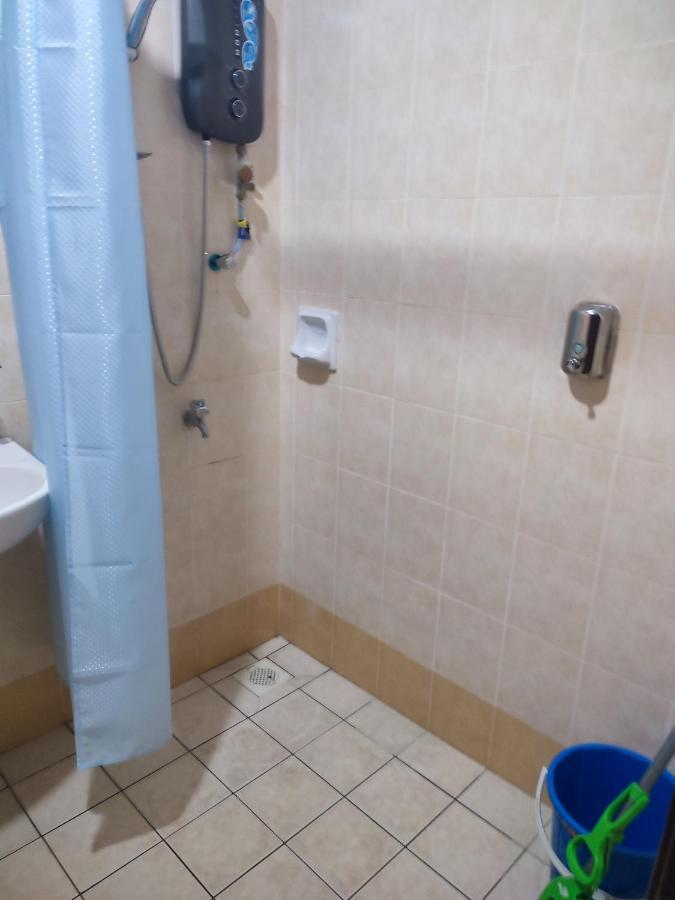 Sofea Inn Bukit Merah - Suria A7733 Kampong Selemat Exteriör bild